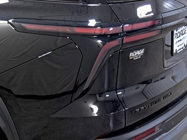 new 2026 Chevrolet Traverse car, priced at $50,870