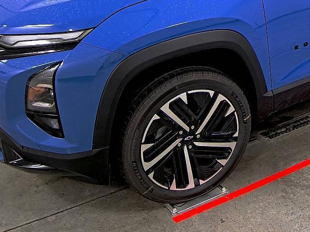 new 2026 Chevrolet Equinox car, priced at $35,395