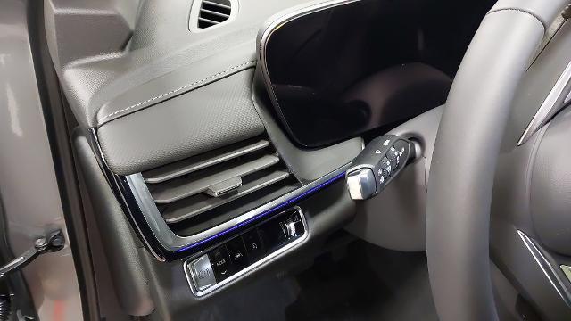 new 2025 Buick Envision car, priced at $35,660