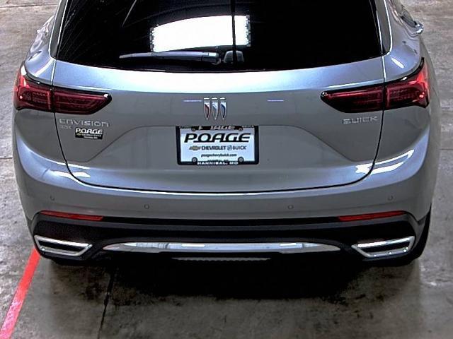 new 2025 Buick Envision car, priced at $35,660