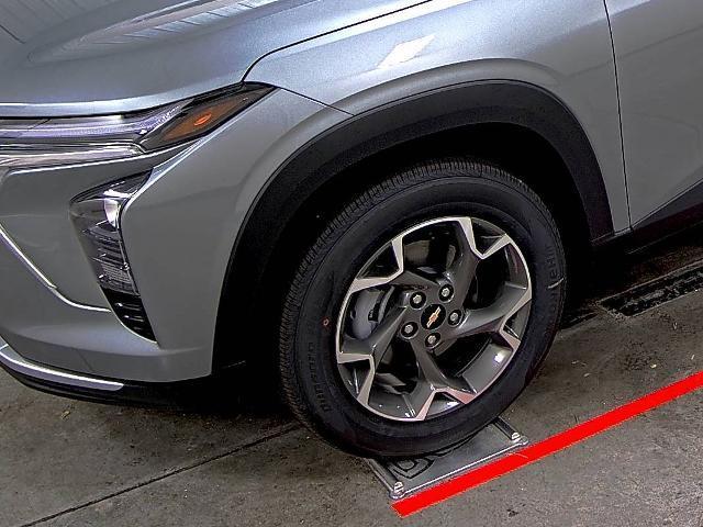 new 2025 Chevrolet Trax car, priced at $25,210