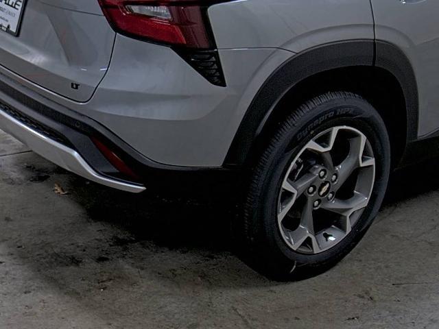 new 2025 Chevrolet Trax car, priced at $25,210