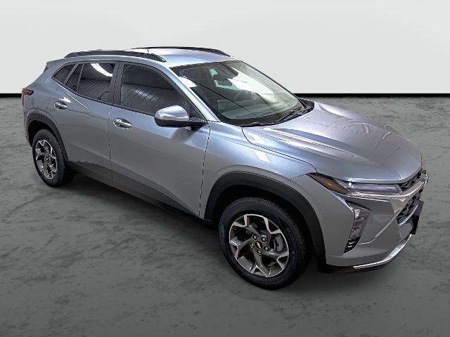 new 2025 Chevrolet Trax car, priced at $25,210