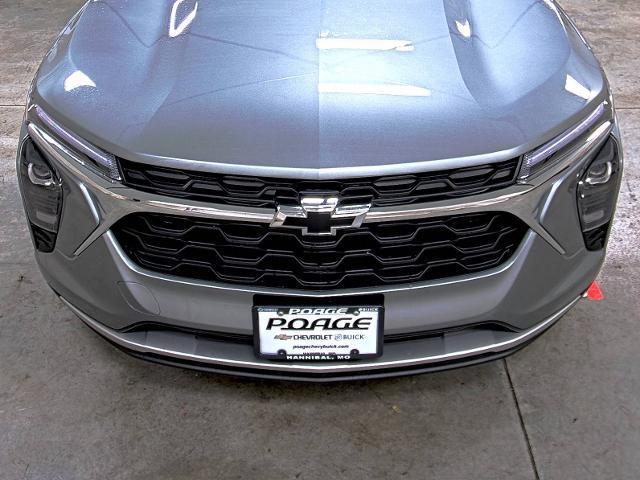 new 2025 Chevrolet Trax car, priced at $25,210