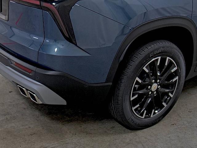 new 2025 Chevrolet Traverse car, priced at $48,195