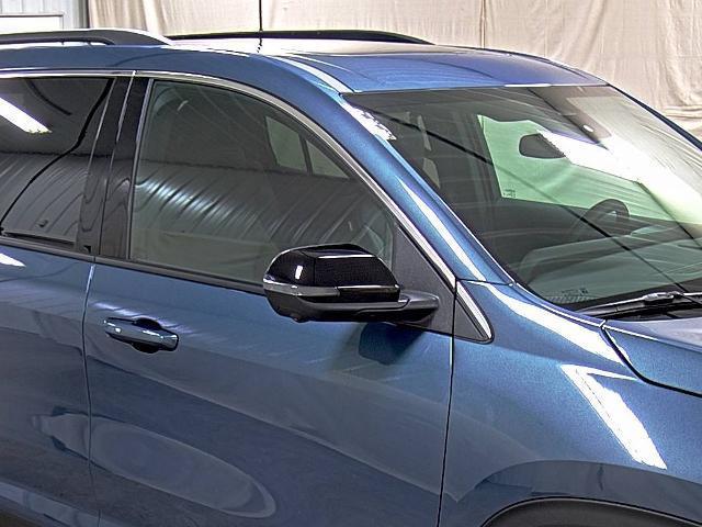 new 2025 Chevrolet Traverse car, priced at $48,195