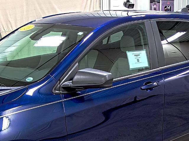 used 2023 Chevrolet Equinox car, priced at $28,990
