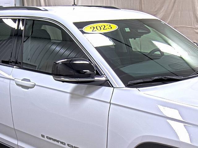 used 2023 Jeep Grand Cherokee car, priced at $36,990