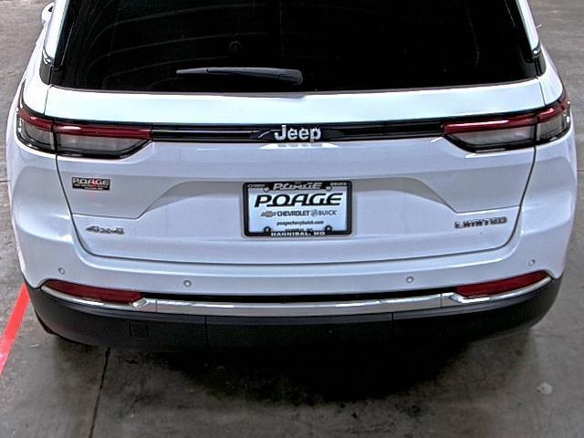 used 2023 Jeep Grand Cherokee car, priced at $36,990