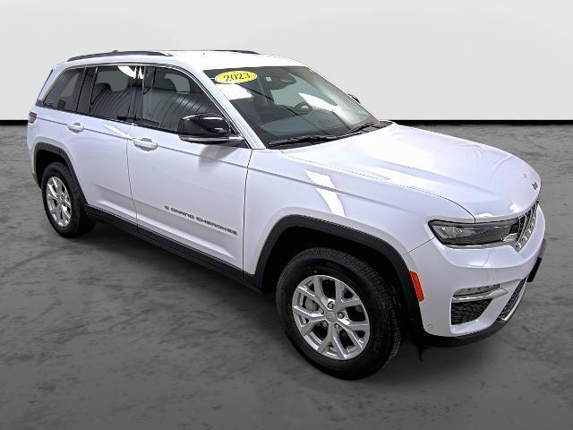 used 2023 Jeep Grand Cherokee car, priced at $36,990