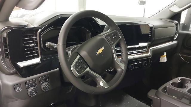 new 2025 Chevrolet Silverado 2500 car, priced at $52,465