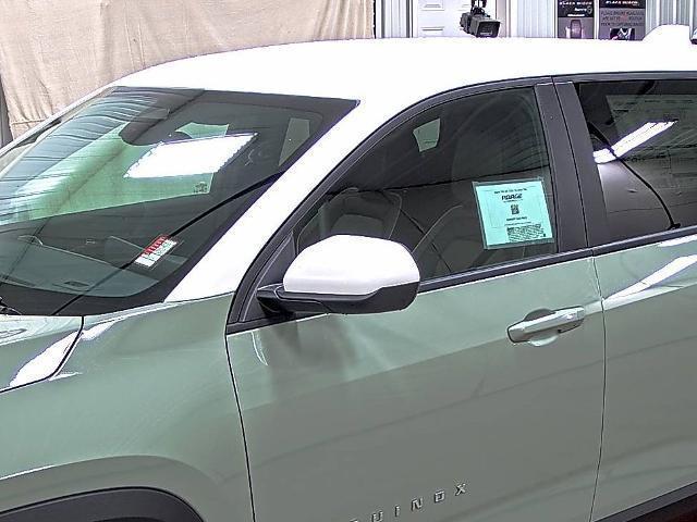 new 2026 Chevrolet Equinox car, priced at $33,290