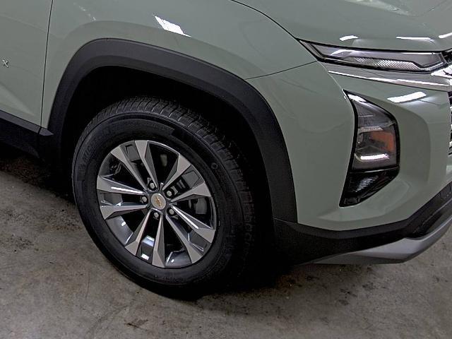 new 2026 Chevrolet Equinox car, priced at $33,290