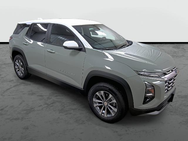 new 2026 Chevrolet Equinox car, priced at $33,290