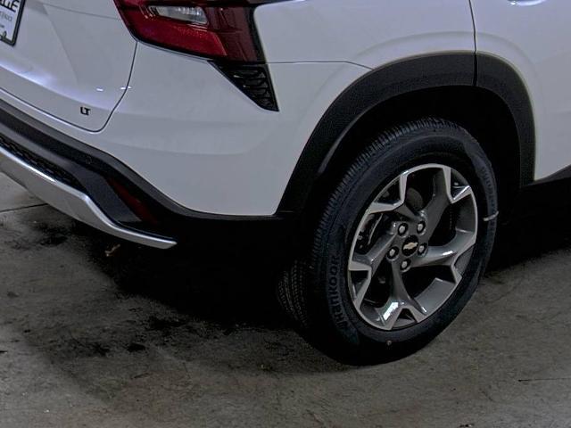 new 2025 Chevrolet Trax car, priced at $25,210
