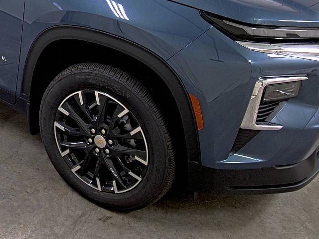 new 2026 Chevrolet Traverse car, priced at $50,535