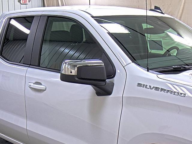 new 2025 Chevrolet Silverado 1500 car, priced at $42,130