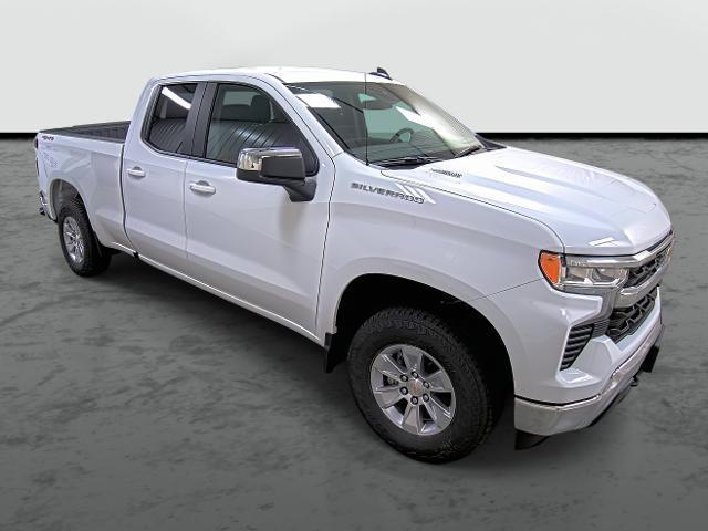 new 2025 Chevrolet Silverado 1500 car, priced at $42,130