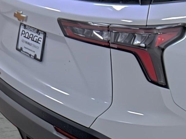 new 2026 Chevrolet Equinox car, priced at $33,370