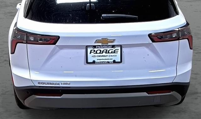 new 2026 Chevrolet Equinox car, priced at $33,370