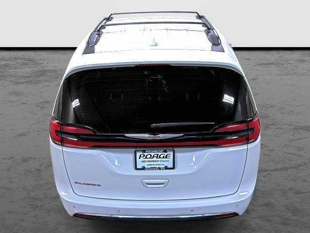 used 2022 Chrysler Pacifica car, priced at $27,990
