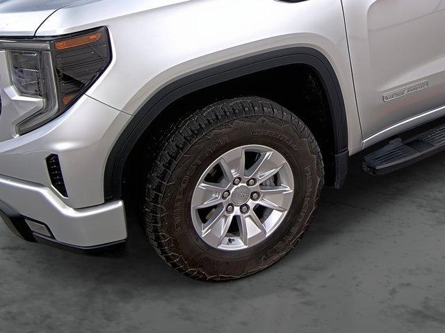 used 2022 GMC Sierra 1500 car, priced at $44,990