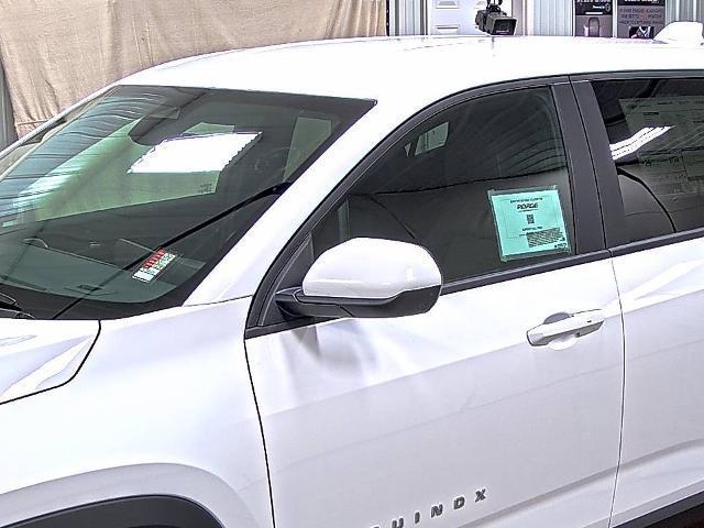 new 2026 Chevrolet Equinox car, priced at $30,495