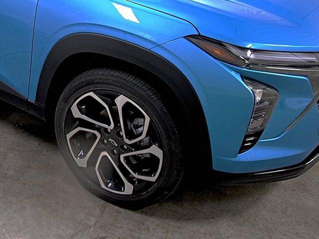 new 2025 Chevrolet Trax car, priced at $27,029