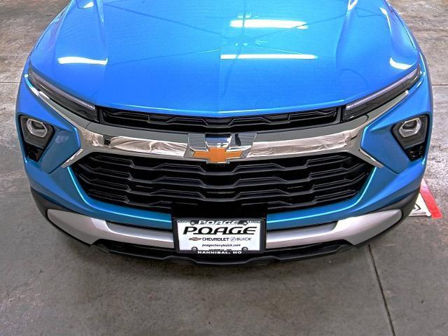 new 2025 Chevrolet TrailBlazer car, priced at $28,720