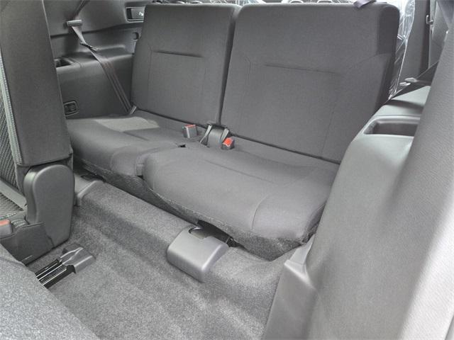 new 2025 Mitsubishi Outlander car, priced at $28,670