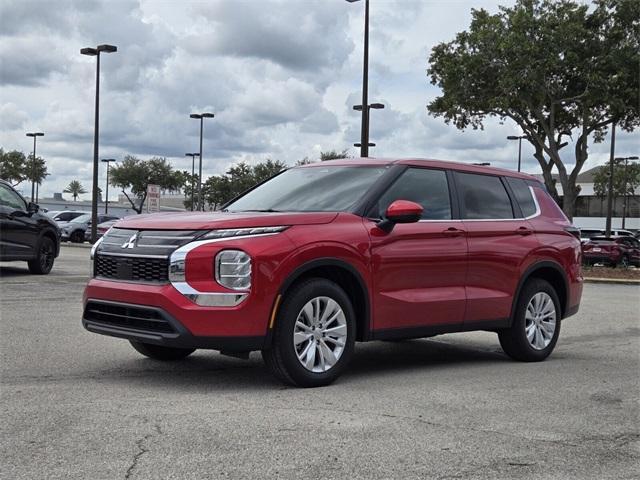 new 2025 Mitsubishi Outlander car, priced at $28,670