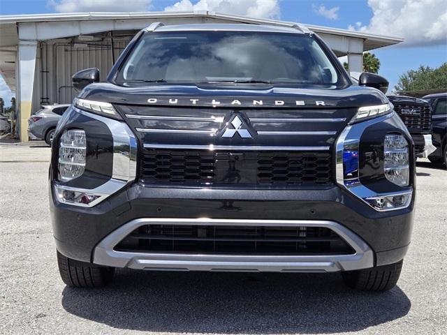 new 2025 Mitsubishi Outlander car, priced at $39,140