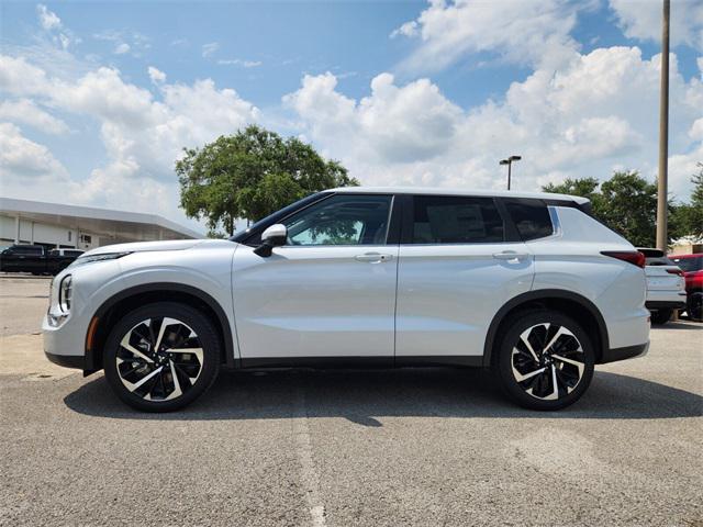 new 2024 Mitsubishi Outlander car, priced at $31,470