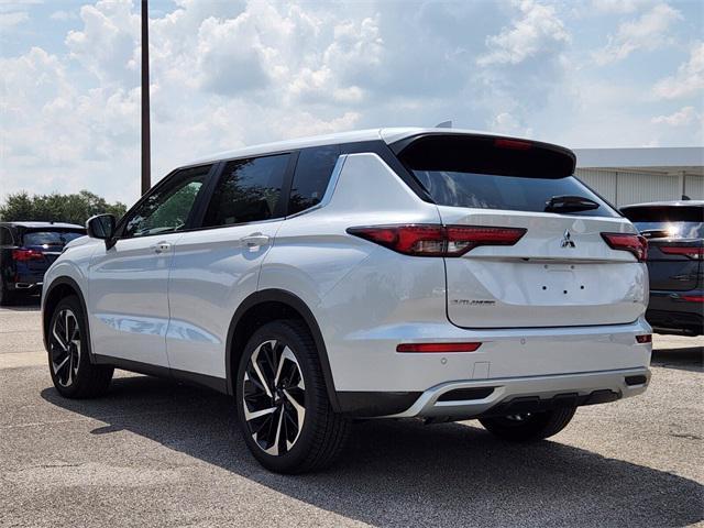 new 2024 Mitsubishi Outlander car, priced at $31,470