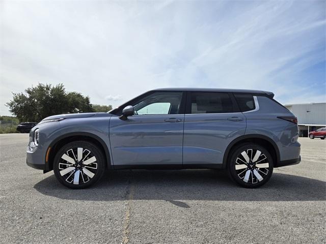 new 2025 Mitsubishi Outlander car, priced at $30,895