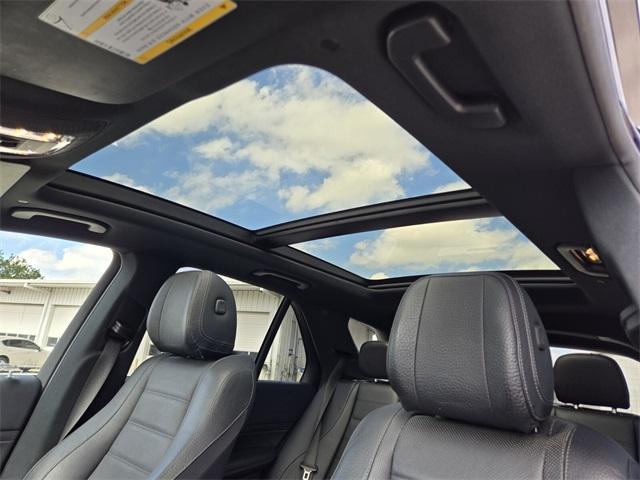 used 2020 Mercedes-Benz GLE 350 car, priced at $29,997