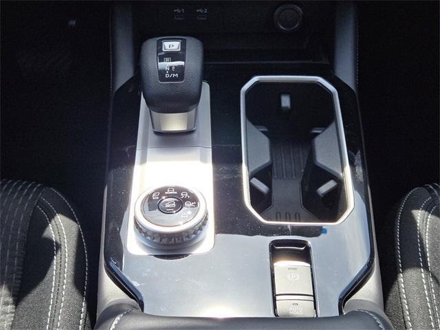 new 2025 Mitsubishi Outlander car, priced at $28,005