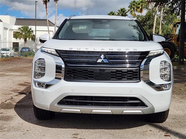 new 2024 Mitsubishi Outlander car, priced at $31,180