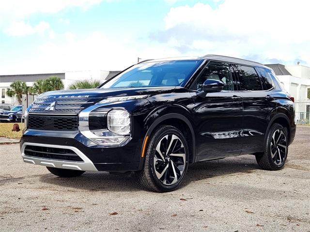 new 2024 Mitsubishi Outlander car, priced at $33,050