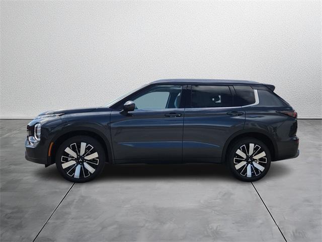 new 2025 Mitsubishi Outlander car, priced at $33,900