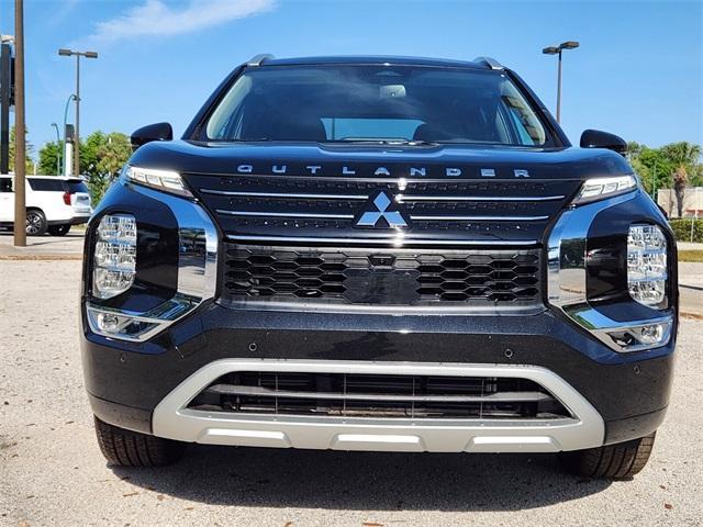 new 2024 Mitsubishi Outlander car, priced at $30,615