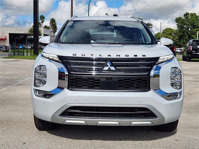 new 2024 Mitsubishi Outlander car, priced at $31,070