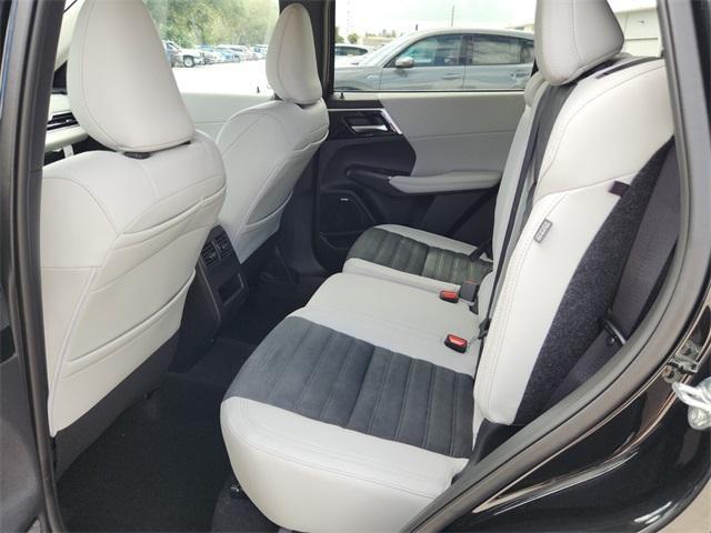 new 2025 Mitsubishi Outlander car, priced at $31,865