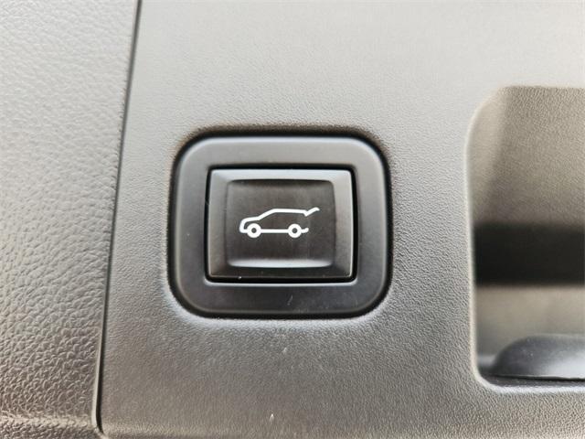 used 2022 Cadillac XT4 car, priced at $23,997