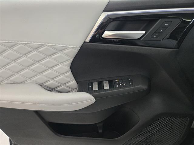 new 2025 Mitsubishi Outlander PHEV car, priced at $41,980