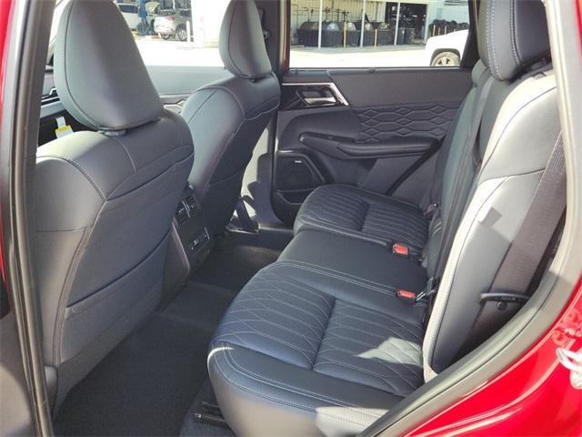 new 2025 Mitsubishi Outlander car, priced at $34,740