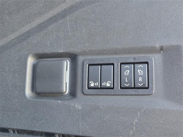 used 2022 Chevrolet Tahoe car, priced at $46,997