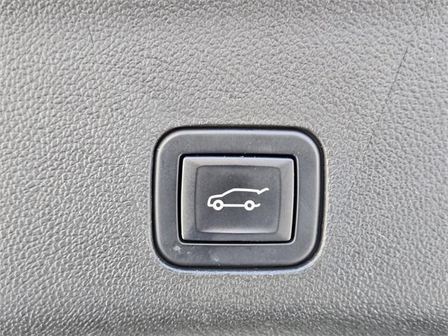 used 2022 Chevrolet Tahoe car, priced at $46,997