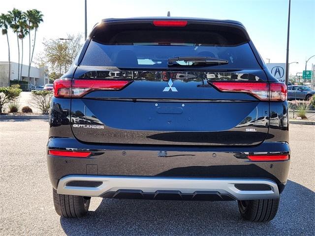 new 2024 Mitsubishi Outlander car, priced at $33,535