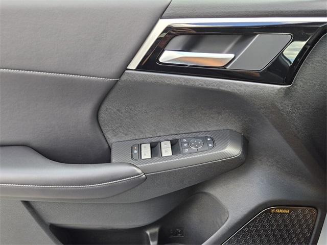 new 2025 Mitsubishi Outlander car, priced at $33,295